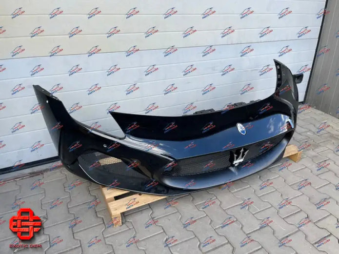 MASERATI MC20 COMPLETE FRONT BUMPER