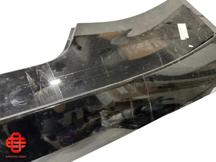 ASTON MARTIN DB11 LEFT SIDE SKIRT