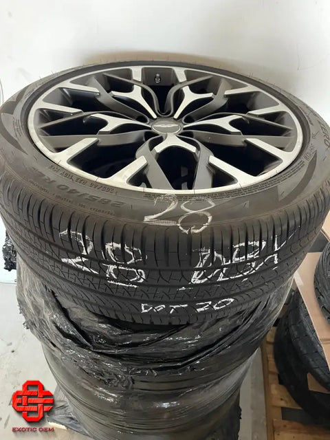 ASTON MARTIN WHEEL AND TYRE SET