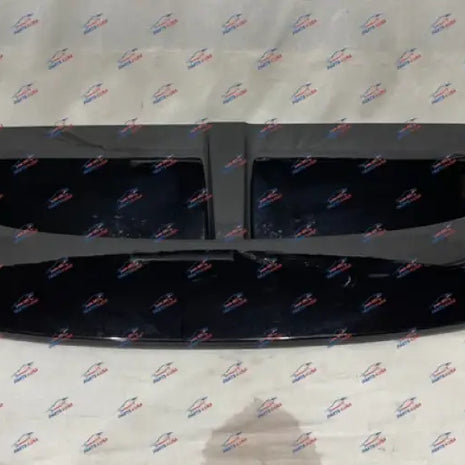 ASTON MARTIN DBX REAR SPOILER