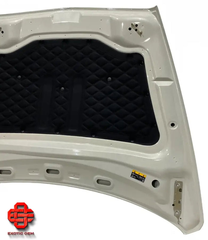 BENTLEY BENTAYGA FRONT BONNET FRONT BONNET PERLE PEARL