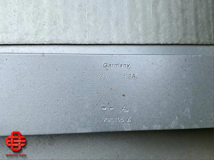BENTLEY CONTINENTAL GT GTC LEFT DOOR
