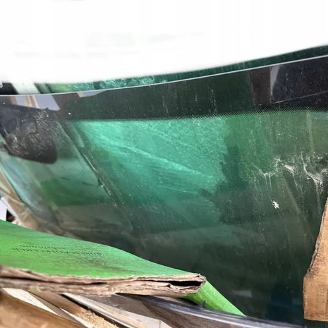 BENTLEY FLYING SPUR RHD FRONT WINDSCREEN