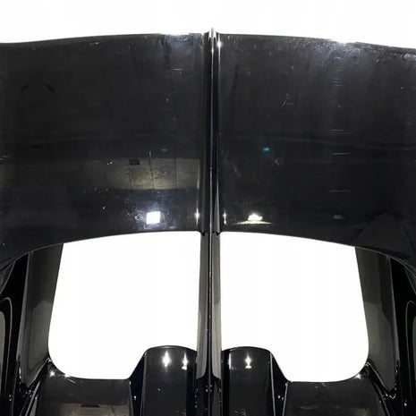 BUGATTI CHIRON CARBON REAR ENGINE COVER BONNET