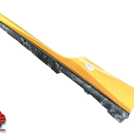 CARBON SIDE SKIRTS FERRARI 488 LEFT