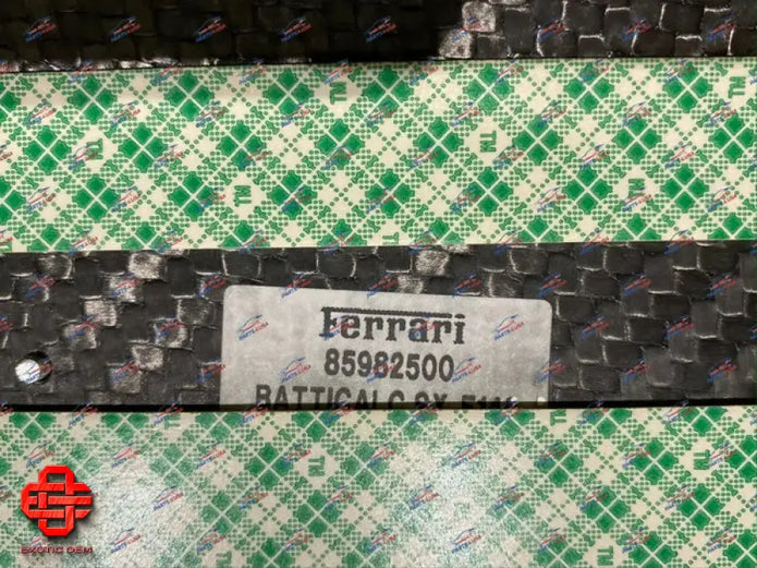 FERRARI 458 ITALIA CARBON DOOR SILL KICK PLATE LH