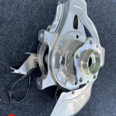 FERRARI 488 F8 812 SF90 REAR STEERING KNUCKLE WHEEL HUB LI HUB CARRIER LEFT