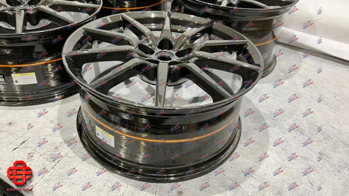 FERRARI 488 PISTA CARBON FIBER WHEELS SET OEM