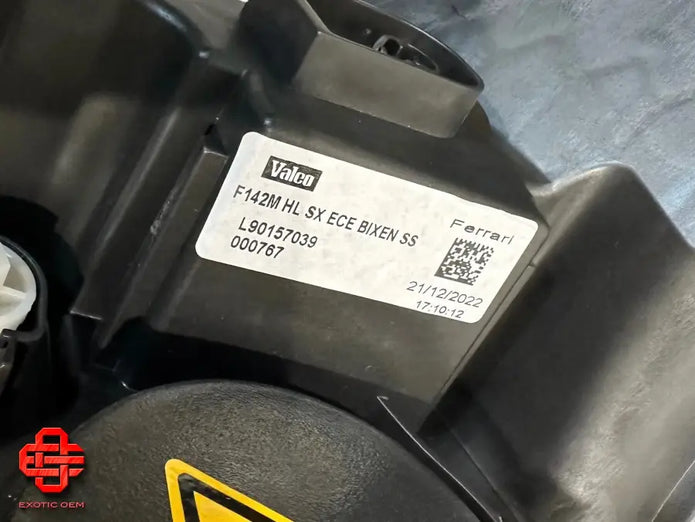 FERRARI 488 PISTA SPIDER LEFT HEADLIGHT BIXENON
