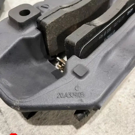 FERRARI CALIFORNIA - REAR BRAKE CALIPER