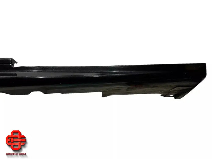 FERRARI F12 BERLINETTA SIDE SKIRT TRIM RH