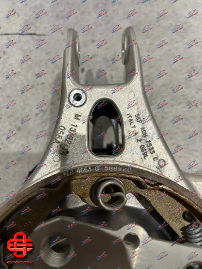 FERRARI F12 GTC4 LUSSO CALIFORNIA RH REAR WHEEL HUB