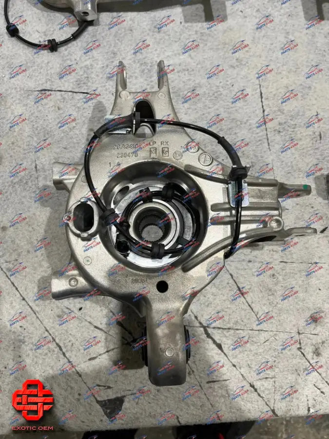 FERRARI F12 GTC4 LUSSO CALIFORNIA RH REAR WHEEL HUB