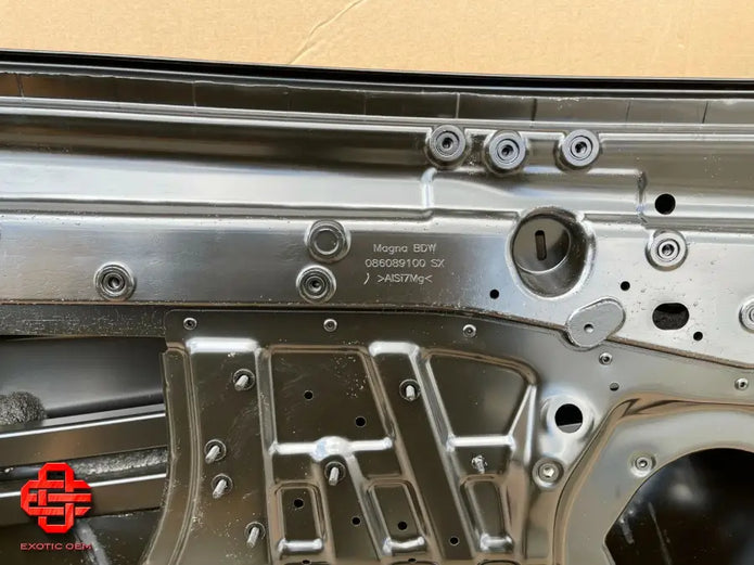 FERRARI F8 LEFT DOOR