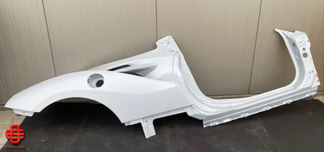 FERRARI F8 REAR RIGHT SIDE WALL