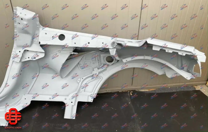 FERRARI F8 SPIDER SIDE WALL RIGHT SIDE