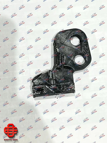 FERRARI F8 TRIBUTO NEW RH FENDER BRACKET