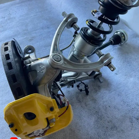 FERRARI SF90 296 FRONT LEFT SUSPENSION WISHBONE HUB ARMS SUSPENSION