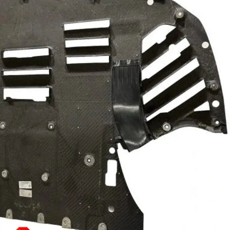 FERRARI SF90 CARBON UNDERBODY PROTECTION PLATE