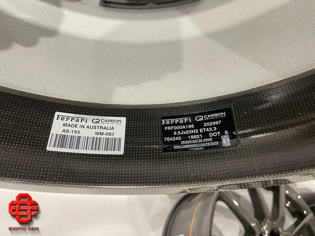 FERRARI SF90 OEM CARBON WHEELS