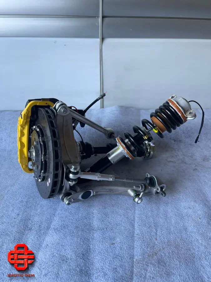 FERRARI SF90 OEM SUSPENSION WITH BRAKES DISCS AND CALIPERS