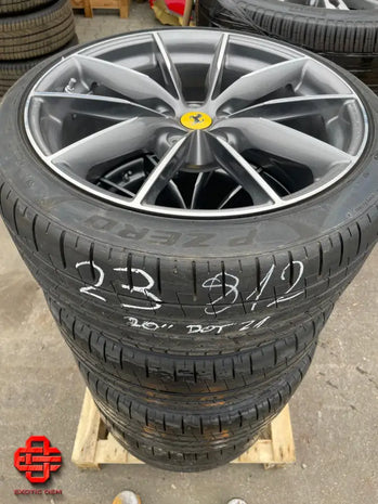 FERRARI WHEEL AND TYRE SET