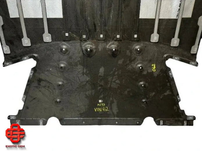 FORD GT CARBON REAR DIFFUSER UNDERBODY COVER