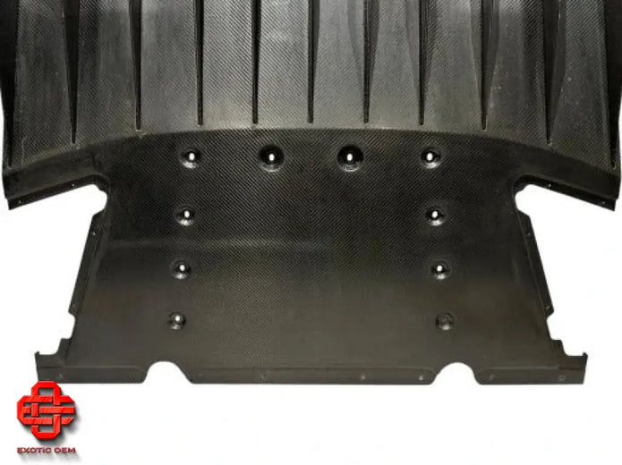 FORD GT CARBON REAR DIFFUSER UNDERBODY COVER