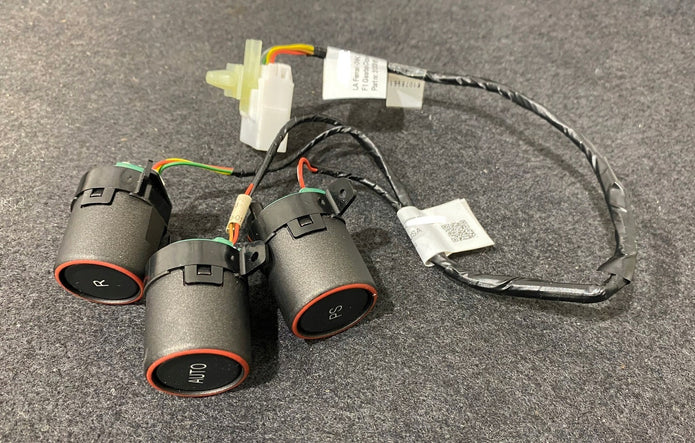 LA FERRARI GEARBOX CONTROL BUTTONS