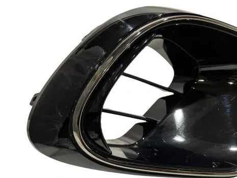 MERCEDES BENZ SIDE GRILL