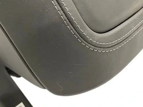 MERCEDES BENZ CONSOLE CONSOLE STORAGE COMPARTMENT