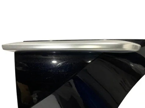 ASTON MARTIN DBX FENDER