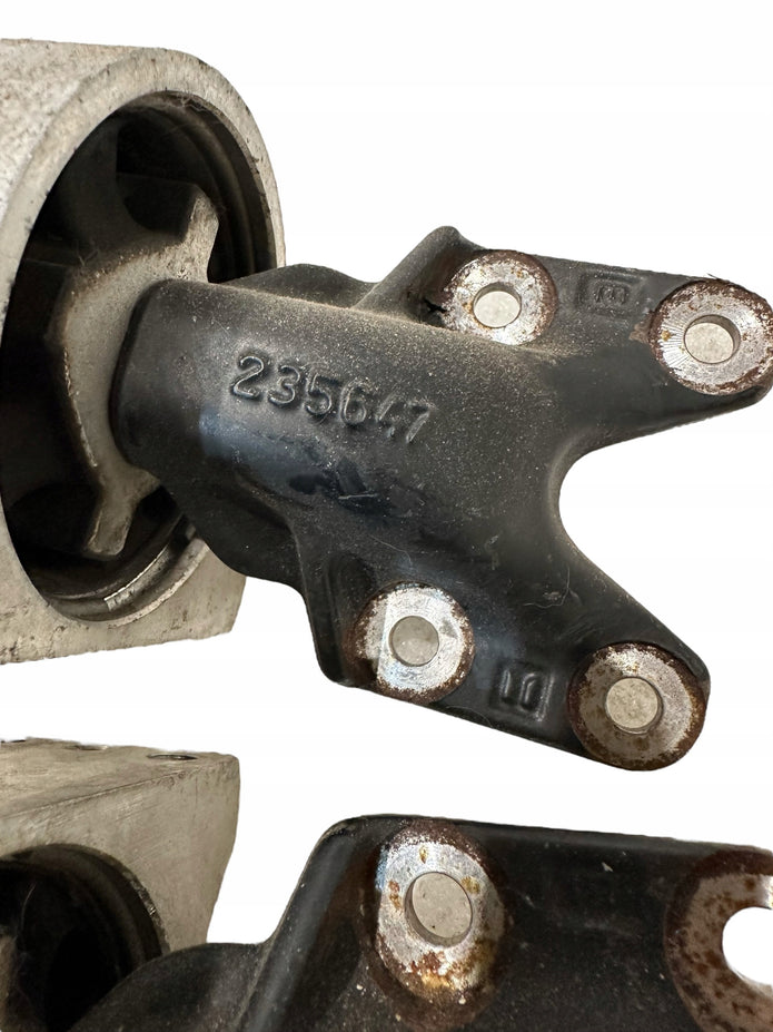 FERRARI F12 FF GEARBOX MOUNTS