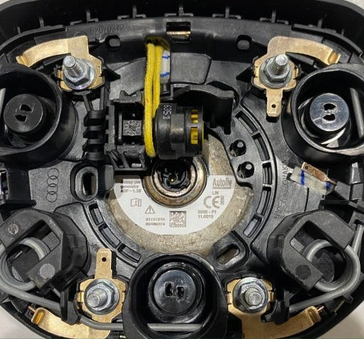 LAMBORGHINI URUS DRIVER AIRBAG DRIVER AIRBAG