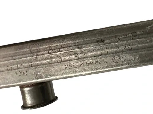 BOSCH FUEL INJECTOR RAIL