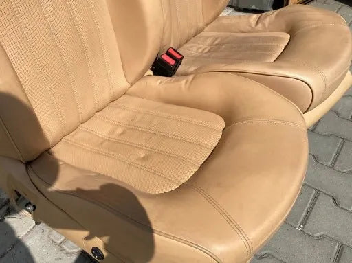 MASERATI QUATTROPORTE FRONT SEATS