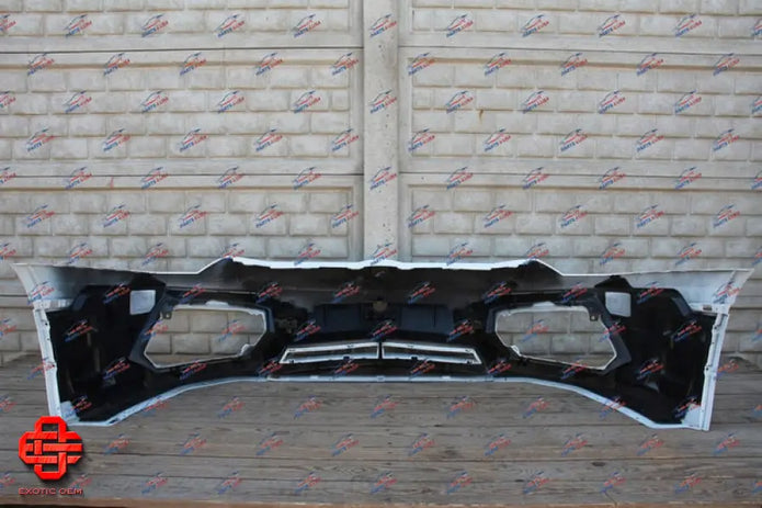 LAMBORGHINI AVENTADOR LP700 FRONT BUMPER WHITE