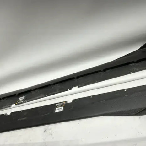 LAMBORGHINI AVENTADOR LP770-4 SVJ AVENTADOR ULTIMAE SILL EXTENSION