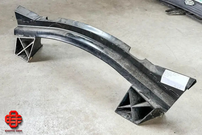 LAMBORGHINI AVENTADOR REAR BUMPER BAR