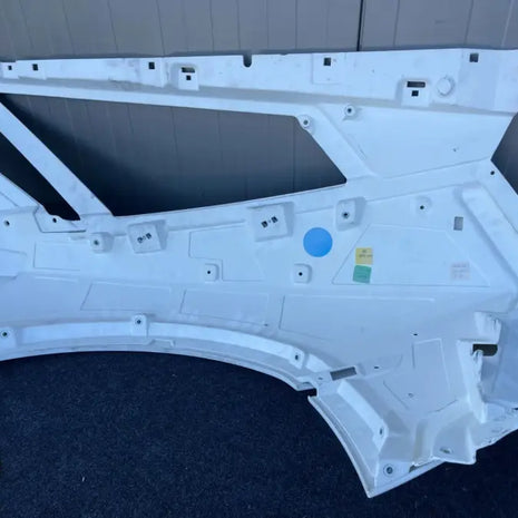 LAMBORGHINI AVENTADOR REAR SIDE PANEL RIGHT