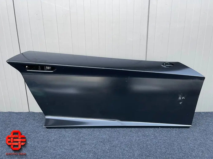LAMBORGHINI AVENTADOR RIGHT DOOR