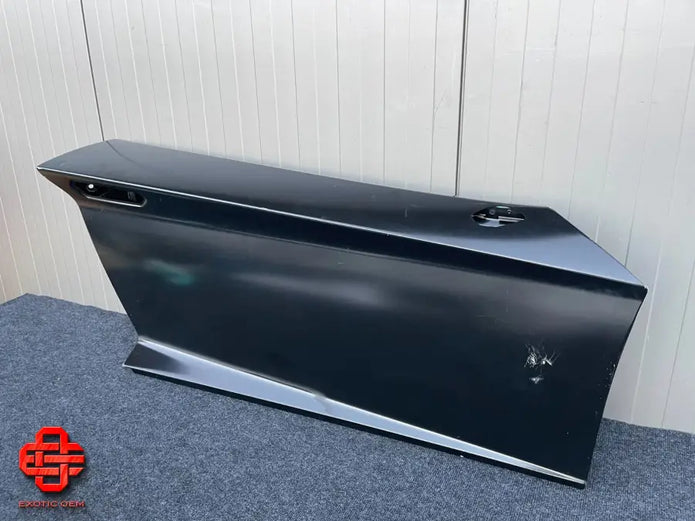 LAMBORGHINI AVENTADOR RIGHT DOOR