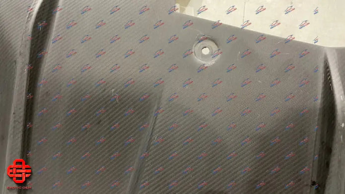 LAMBORGHINI AVENTADOR S REAR DIFFUSER CARBON FIBER