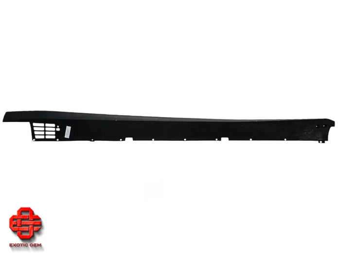 LAMBORGHINI AVENTADOR S SIDE SKIRT TRIM RH