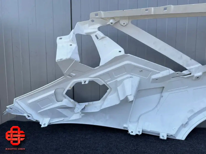 LAMBORGHINI AVENTADOR SVJ QUARTER PANEL RH