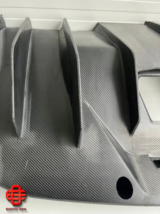 LAMBORGHINI AVENTADOR SVJ REAR DIFFUSER VISIBLE CARBON MATTE FINISH