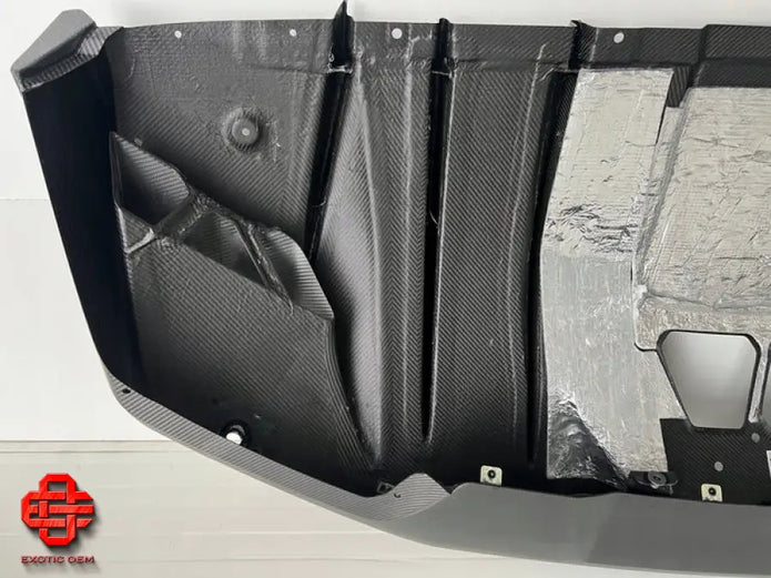 LAMBORGHINI AVENTADOR SVJ REAR DIFFUSER VISIBLE CARBON MATTE FINISH