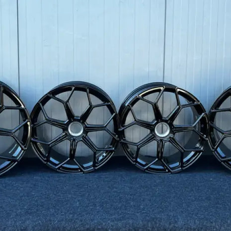 LAMBORGHINI AVENTADOR SVJ WHEEL GLOSSY BLACK