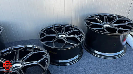 LAMBORGHINI AVENTADOR SVJ WHEEL GLOSSY BLACK OEM