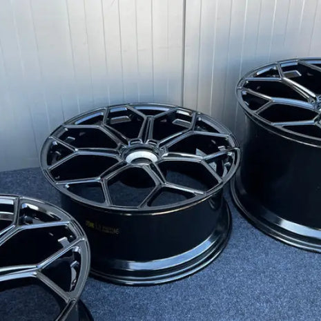 LAMBORGHINI AVENTADOR SVJ WHEEL GLOSSY BLACK OEM